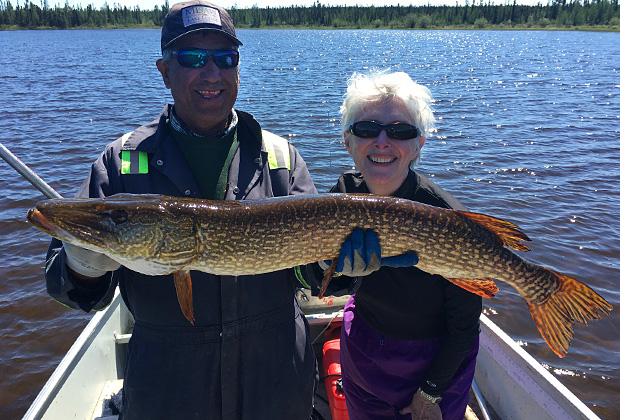 Guide holding catch