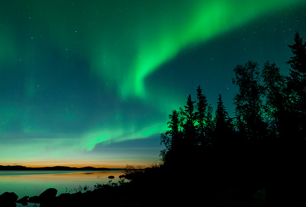 Northern Lights on the Lake